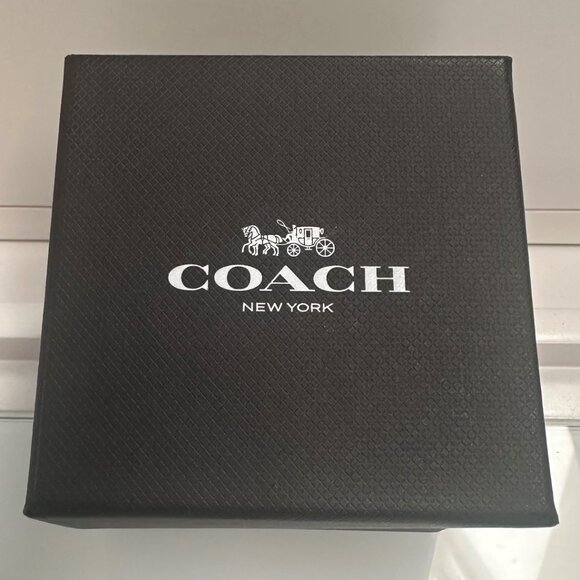 Coach Silver Logo Band Watch – Brand New in Box